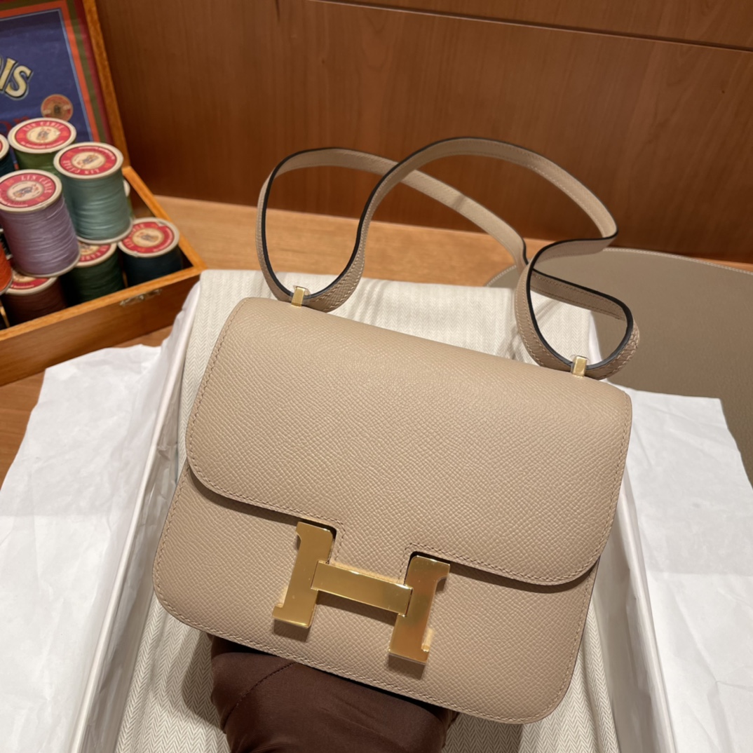 에르메스 콘스탄스18 트렌치 금장 앱송